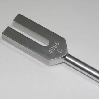 クリスタルチューナー 4096Hz 高精度 波動調整(その他)
