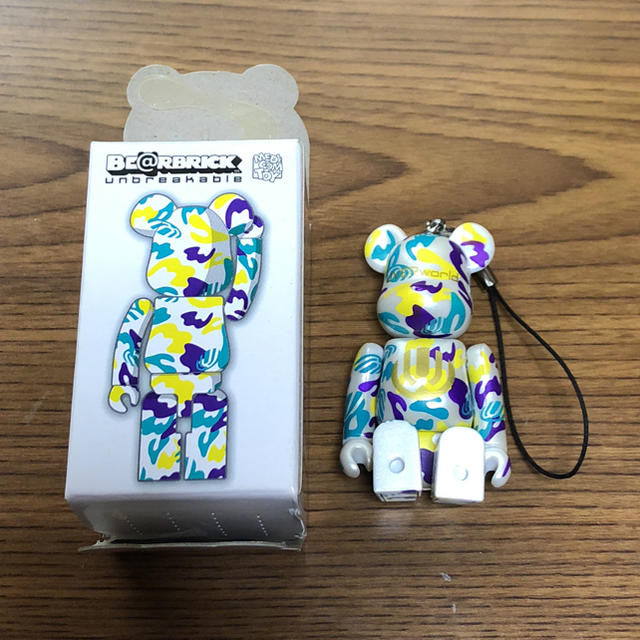 BEARBRICK×UVERworld エンタメ/ホビーのタレントグッズ(ミュージシャン)の商品写真