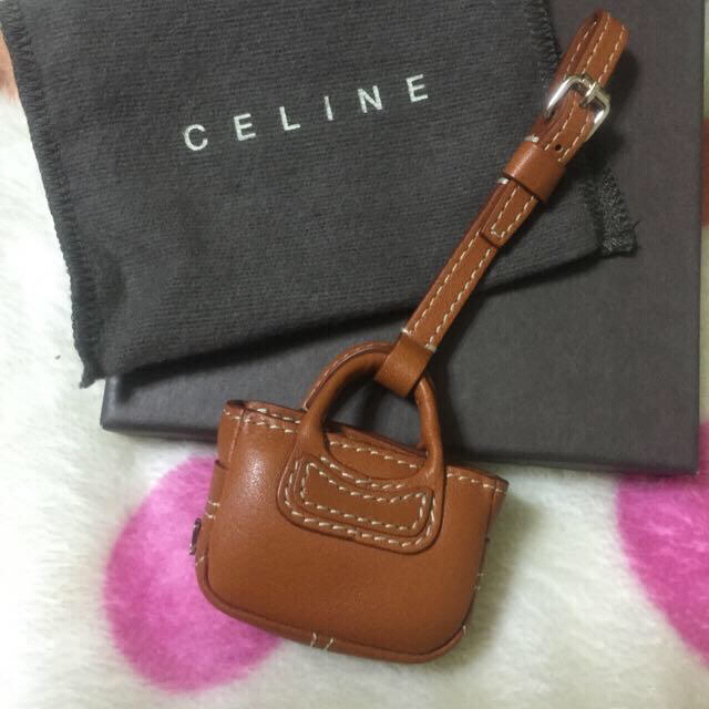 celine(セリーヌ)のcelineバッグ型チャーム レディースのファッション小物(キーホルダー)の商品写真