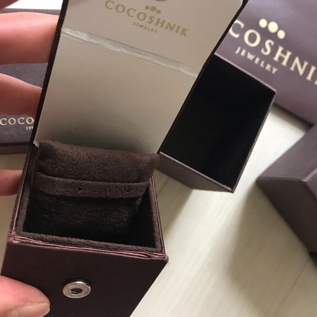 COCOSHNIK(ココシュニック)のココシュニック アクセサリーケース レディースのアクセサリー(ネックレス)の商品写真