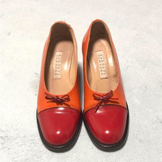 バーニーズニューヨーク(BARNEYS NEW YORK)のバーニーズニューヨーク オレンジ×赤 37 1/2(ハイヒール/パンプス)