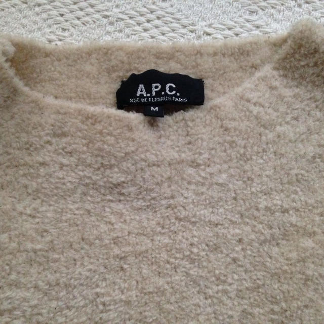A.P.C(アーペーセー)のAPCクルーネック モコモコニット レディースのトップス(ニット/セーター)の商品写真
