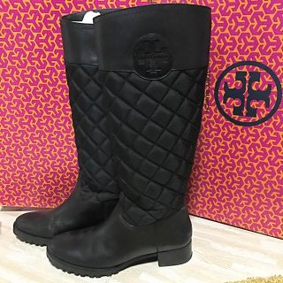 トリーバーチ(Tory Burch)のトリーバーチ キルティングブーツ(ブーツ)