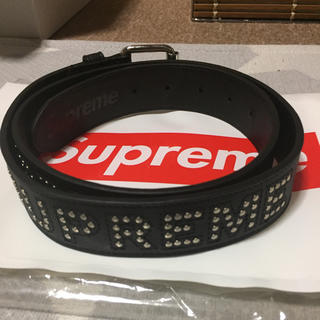 シュプリーム(Supreme)のSupreme studded logo belt  (ベルト)