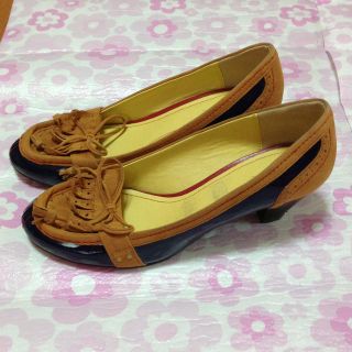 コキュ(COCUE)のCOCUE ステッチ入り配色パンプス(ハイヒール/パンプス)