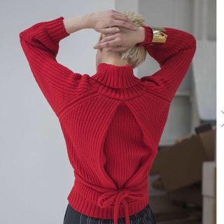 アメリヴィンテージ(Ameri VINTAGE)の【着用数回美品】BACK TUCK KNIT【ameri vintage】(ニット/セーター)