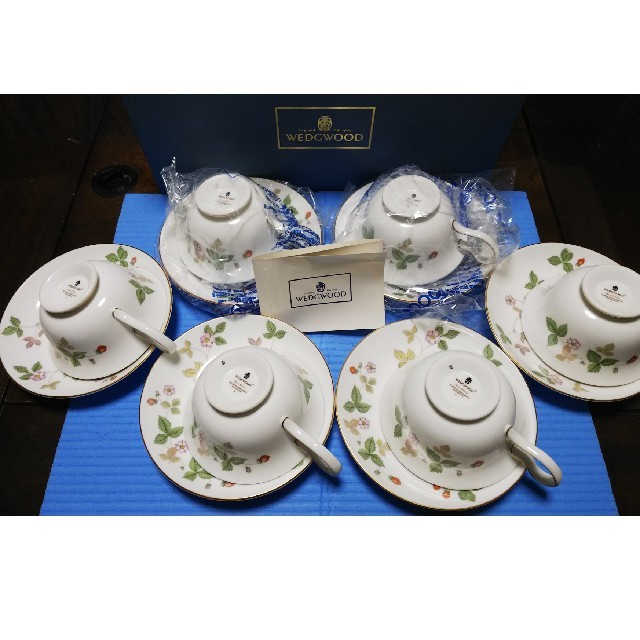 WEDGWOOD(ウェッジウッド)の ■EnglishRose様専用■WEDGWOODウェッジウッド  インテリア/住まい/日用品のキッチン/食器(グラス/カップ)の商品写真