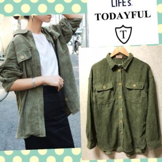 トゥデイフル(TODAYFUL)の新作 新品 ボーイフレンドコーデュロイシャツ カーキ todayful ZARA(シャツ/ブラウス(長袖/七分))