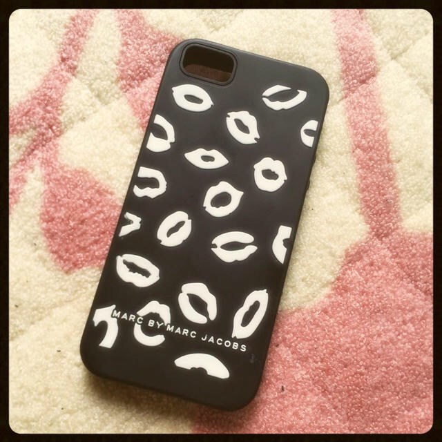 MARC BY MARC JACOBS(マークバイマークジェイコブス)のiPhone5 カバー スマホ/家電/カメラのスマホアクセサリー(モバイルケース/カバー)の商品写真