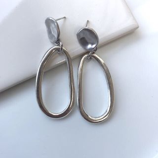 マットシルバー×シルバー ピアス(ピアス)