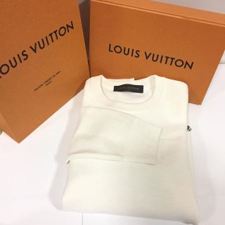 ルイヴィトン(LOUIS VUITTON)のシー様専用 国内正規品 ルイヴィトン 最高級 ニット セーター 　訳あり品！(ニット/セーター)