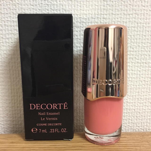 COSME DECORTE(コスメデコルテ)の⭐︎プロフ必読値引き可様専用⭐︎decorte ネイルカラー コスメ/美容のネイル(マニキュア)の商品写真