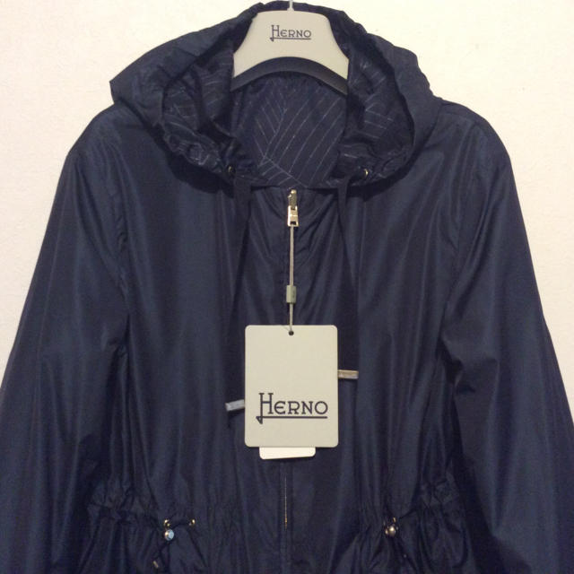 若者の大愛商品 HERNO - ナイロンコート☆新品•未使用品 ヘルノ