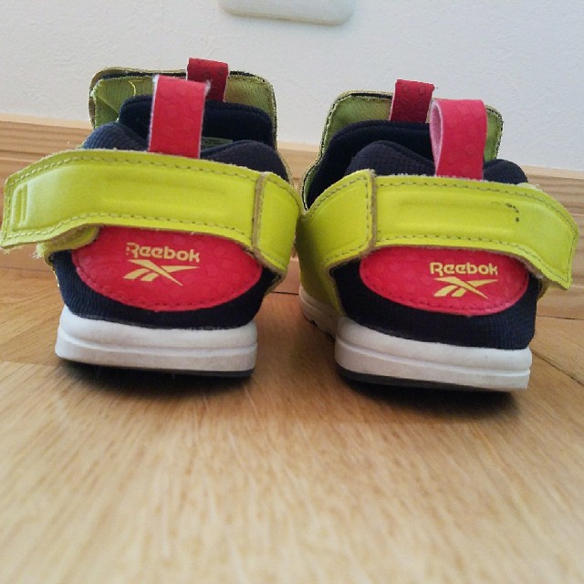 Reebok(リーボック)のリーボック　ポンプフューリー キッズ/ベビー/マタニティのベビー靴/シューズ(~14cm)(スニーカー)の商品写真