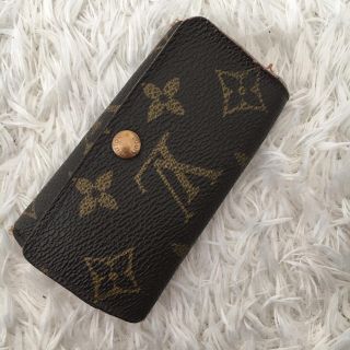 ルイヴィトン(LOUIS VUITTON)のルイヴィトン 4連キーケース モノグラム(キーケース)