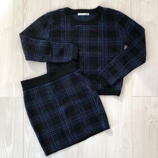 マウジー(moussy)のMOUSSY ニットセットアップ スカート(ニット/セーター)