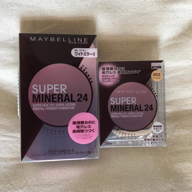 MAYBELLINE(メイベリン)のメイベリン新品SPミネラルパクトポアカバーロングキープ&専用ケース コスメ/美容のベースメイク/化粧品(ファンデーション)の商品写真