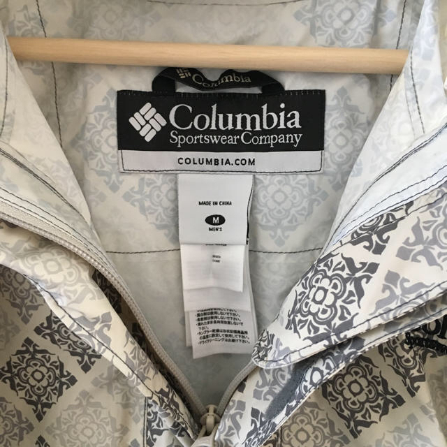 Columbia(コロンビア)のレタス様専用コロンビア レインポンチョ メンズ Mサイズ 美品 メンズのファッション小物(レインコート)の商品写真