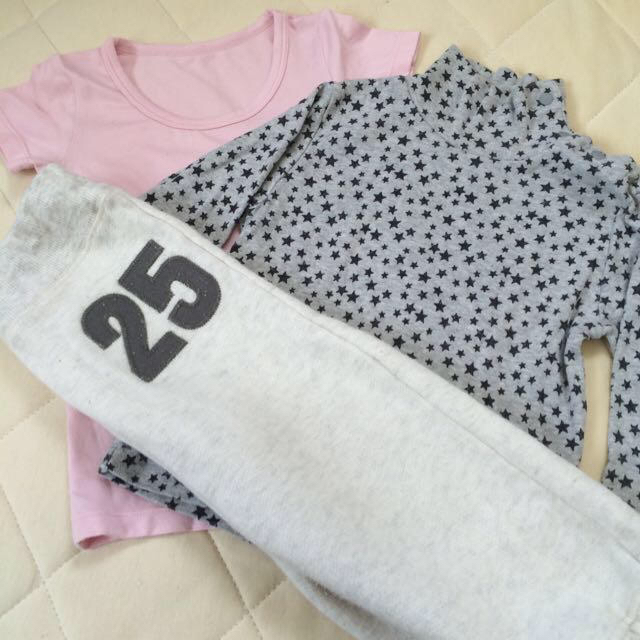 UNIQLO(ユニクロ)のUNIQLO 3点セット キッズ/ベビー/マタニティのキッズ服女の子用(90cm~)(その他)の商品写真