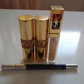 イヴサンローランボーテ(Yves Saint Laurent Beaute)のイヴ・サンローラン　口紅(口紅)