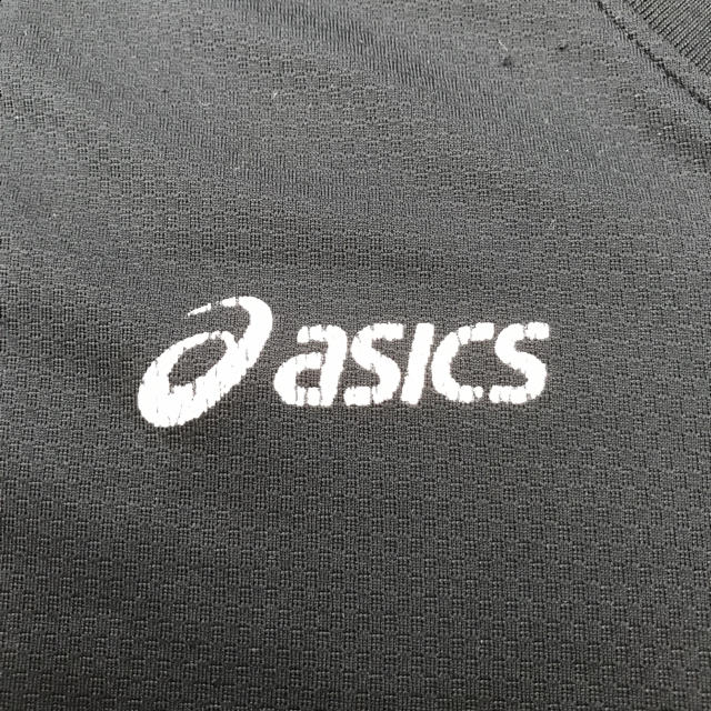 asics(アシックス)のお値下げ☆サッカー アンダーシャツ 160  スポーツ/アウトドアのサッカー/フットサル(ウェア)の商品写真