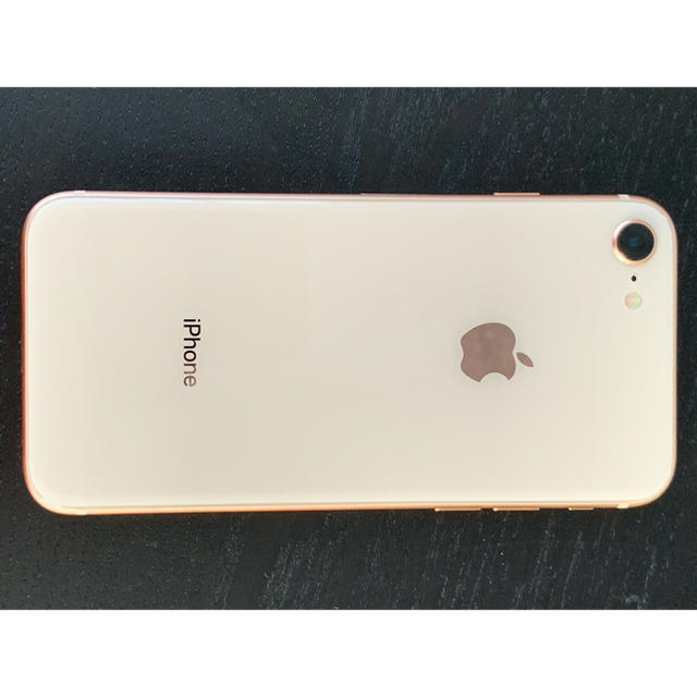 中古 美品 iphone8 Gold 64 GB SIMフリー - rehda.com