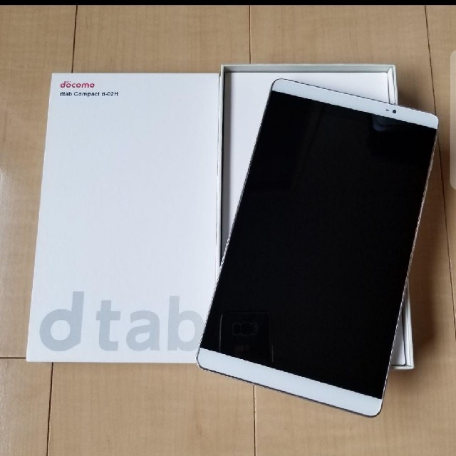 NTTdocomo(エヌティティドコモ)のぽよすけ様専用　docomo dtab d-02H スマホ/家電/カメラのPC/タブレット(タブレット)の商品写真