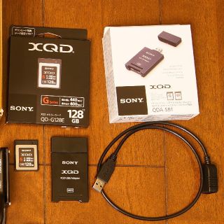 ソニー(SONY)のSONY XQDカード 128GB XQDカードリーダー(PC周辺機器)