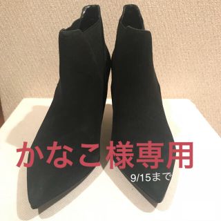 チャールズアンドキース(Charles and Keith)のショートブーツ(ブーティ)