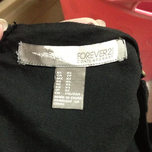 FOREVER 21(フォーエバートゥエンティーワン)のFOREVER21☆総レースロンパース レディースのパンツ(オールインワン)の商品写真