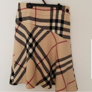 バーバリー(BURBERRY)のバーバリースカート　バーバリーロンドンスカート　ノバチェック　膝丈　美品　40L(ひざ丈スカート)