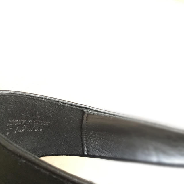 ALDO(アルド)の美品 ALDO 黒 パンプス US8 ［値下げしました］ レディースの靴/シューズ(ハイヒール/パンプス)の商品写真