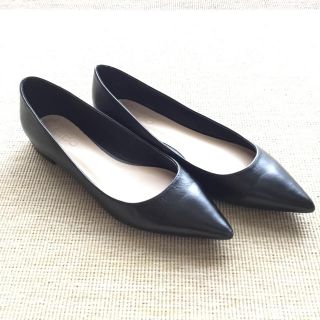 アルド(ALDO)の美品 ALDO 黒 パンプス US8 ［値下げしました］(ハイヒール/パンプス)