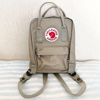 フェールラーベン(FJALL RAVEN)の美品　カンケンバッグ（カンケンミニ）スモークグレー(リュックサック)