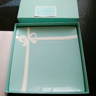 ティファニー(Tiffany & Co.)の【新品】ティファニー ブルー ボックス プレート(食器)