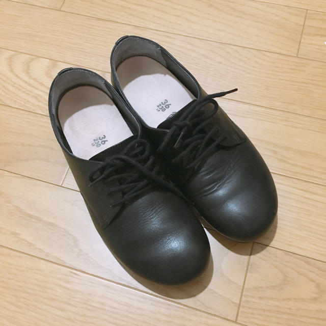 BIRKENSTOCK(ビルケンシュトック)のBIRKENSTOCK/ソーンダーススムースレザーブラック レディースの靴/シューズ(ローファー/革靴)の商品写真