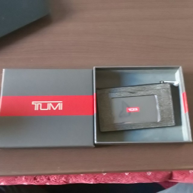 TUMI(トゥミ)のTUMI(ﾄｩﾐ)カードケース 新品 未使用 メンズのファッション小物(名刺入れ/定期入れ)の商品写真