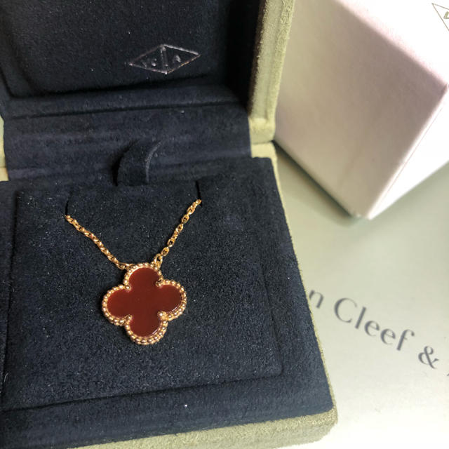 超高品質で人気の & Cleef Van Arpels カーネリアン ヴァンクリーフ&アーペル az様 - ネックレス 超高品質で人気の & Cleef Van Arpels カーネリアン ヴァンクリーフ&アーペル az様 - ネックレス