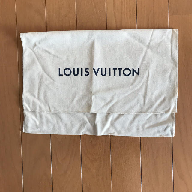 LOUIS VUITTON(ルイヴィトン)のLOUIS VUITTON 保存袋 レディースのバッグ(ショップ袋)の商品写真