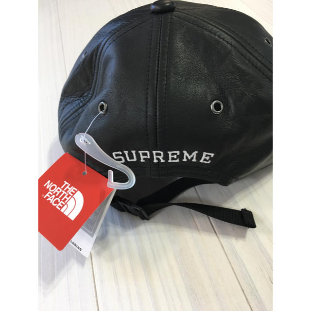 Supreme(シュプリーム)のSupreme18AWノースフェイスコラボキャップ メンズの帽子(キャップ)の商品写真