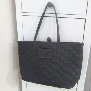 マークバイマークジェイコブス(MARC BY MARC JACOBS)のMARK BY♥️超美品トートバッグ♥️(トートバッグ)