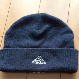 アディダス(adidas)のadidas ニット帽(ニット帽/ビーニー)