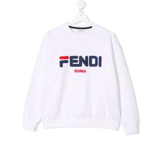 フェンディ スウェットの通販 100点以上 | FENDIを買うならラクマ