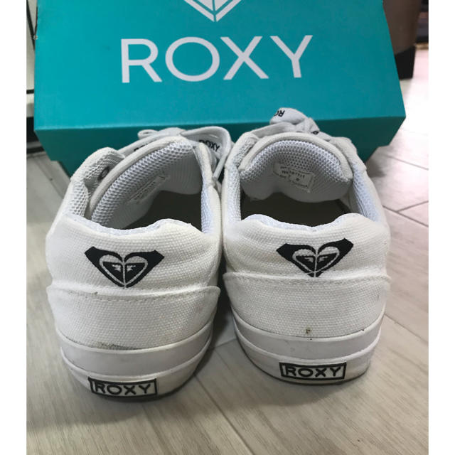 Roxy(ロキシー)のtomo様専用✨ROXY☆彡.スニーカーS サイズ USED レディースの靴/シューズ(スニーカー)の商品写真