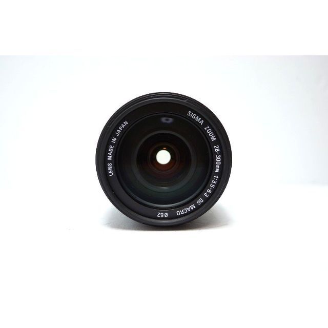 SIGMA(シグマ)のキャノン用　SIGMA 28-300mm F3.5-6.3 DG MACRO スマホ/家電/カメラのカメラ(レンズ(ズーム))の商品写真