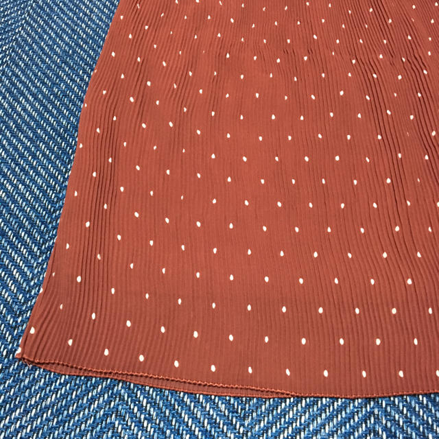 COCO DEAL(ココディール)のココディール プリーツ ドットスカート レディースのスカート(ひざ丈スカート)の商品写真