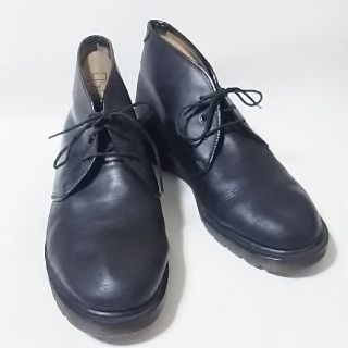 ドクターマーチン(Dr.Martens)の
希少イングランド製!ドクターマーチン高級チャッカブーツ人気の黒ビンテージ！
(ブーツ)