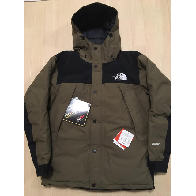 THE NORTH FACE(ザノースフェイス)のマウンテンダウンジャケット  L メンズのジャケット/アウター(ダウンジャケット)の商品写真