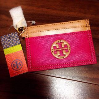 トリーバーチ(Tory Burch)の即決！Tory burch＊新品定期入れ(名刺入れ/定期入れ)