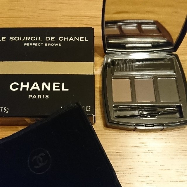 CHANEL アイブロー ブラウン